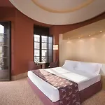 Hotell Una Hotels Napoli