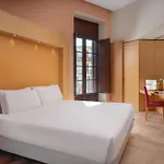 Hotell Una Hotels Napoli 4*