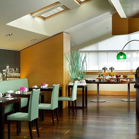 Una Hotels Napoli Szálloda 4*
