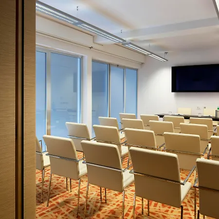 Szálloda Una Hotels Napoli 4*
