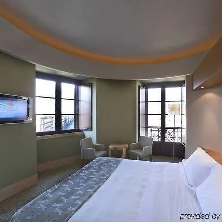 Szálloda Una Hotels Napoli