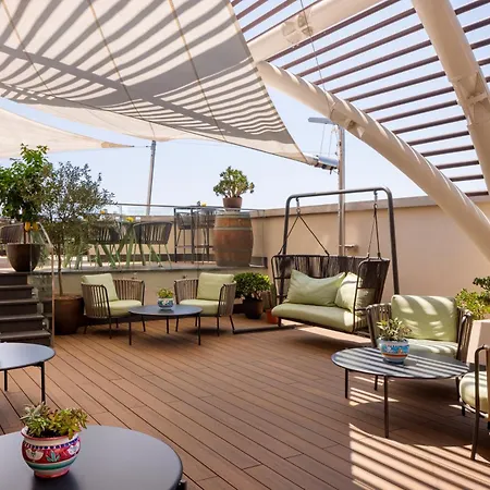 Una Hotels Napoli Szálloda 4*