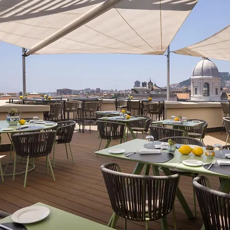 Una Hotels Napoli