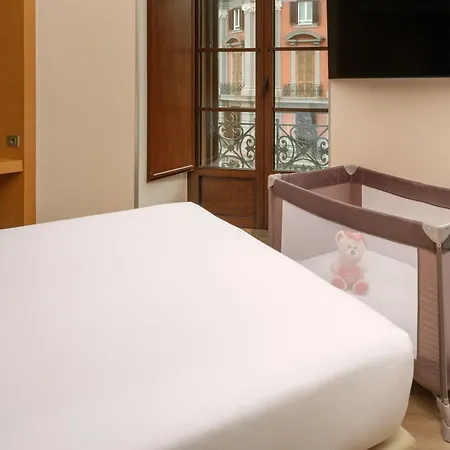 Hotel Una Hotels Napoli Neapel
