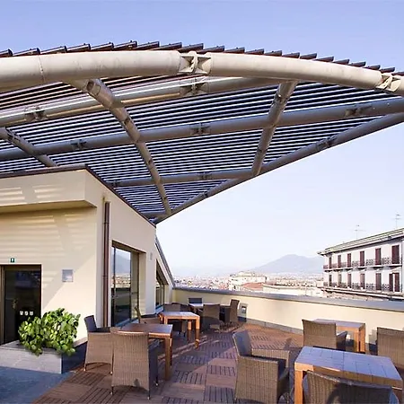 Szálloda Una Hotels Napoli