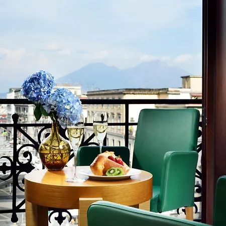 Szálloda Una Hotels Napoli