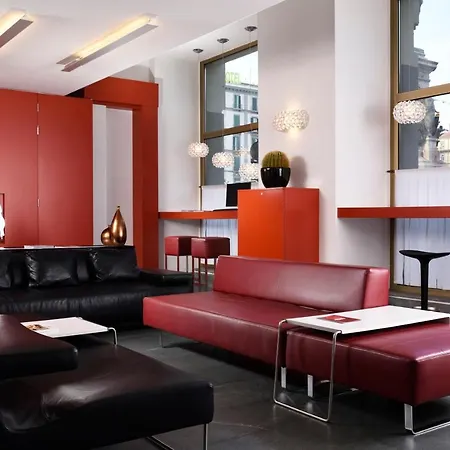 Una Hotels Napoli 4* Nápoly