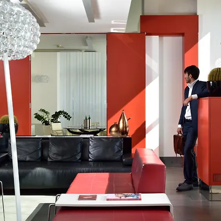 Una Hotels Napoli 4* Nápoly