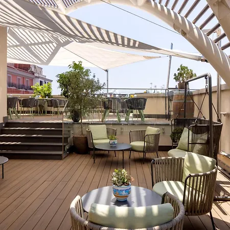 Una Hotels Napoli 4*