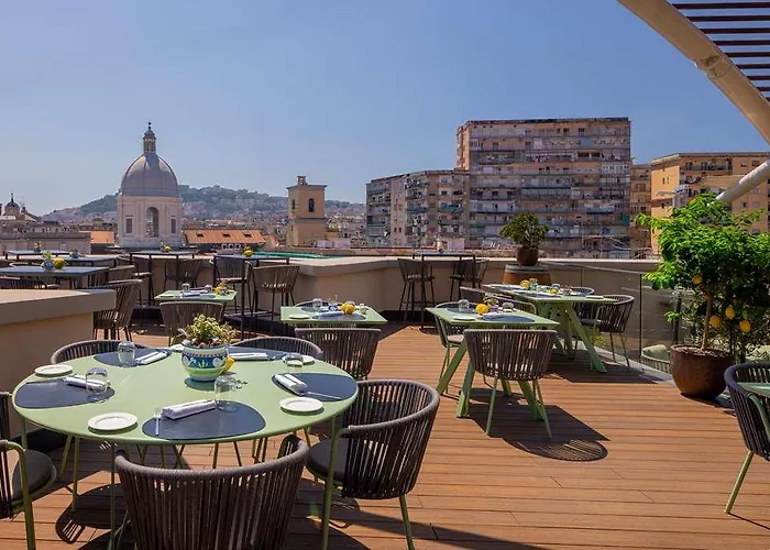 Hotel Una Hotels Napoli 4*