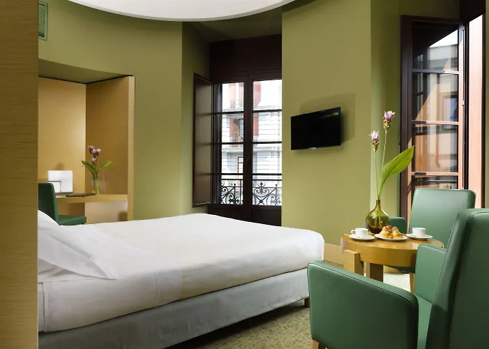 Una Hotels Napoli Hotel