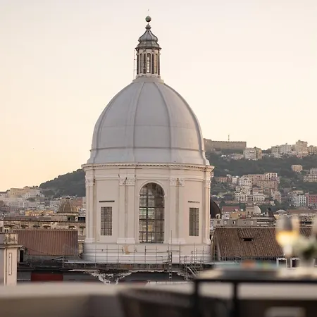 Szálloda Una Hotels Napoli 4*