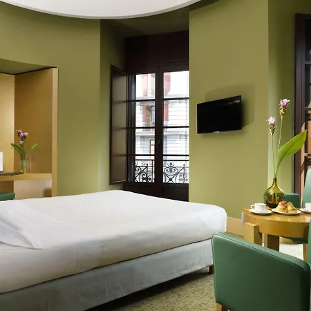 Una Hotels Napoli Hotel
