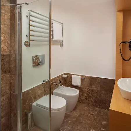 Una Hotels Napoli Szálloda Nápoly