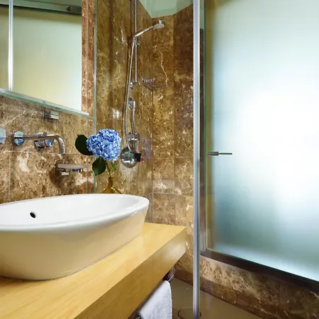 Una Hotels Napoli Szálloda