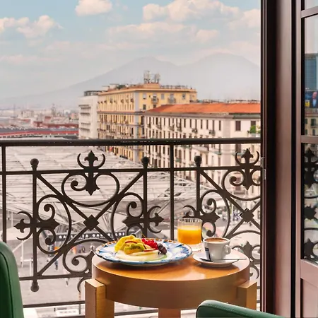 Una Hotels Napoli Szálloda Nápoly