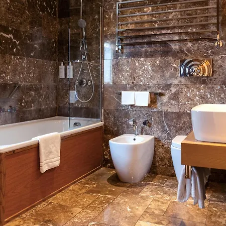 Una Hotels Napoli