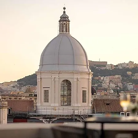 Una Hotels Napoli 4* Nápoly