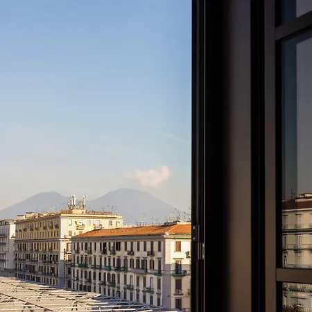 Una Hotels Napoli 4*
