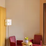 Una Hotels Napoli 4*