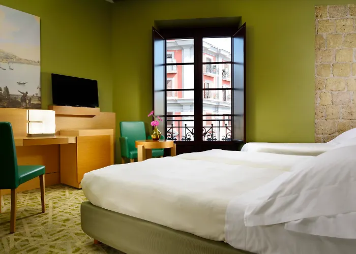 Ξενοδοχείο Una Hotels Napoli