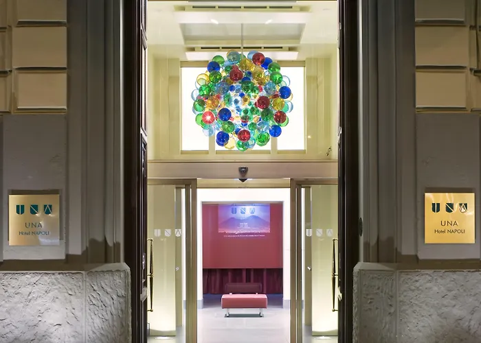 Una Hotels Napoli 4* Νάπολη