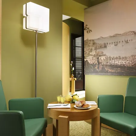 Una Hotels Napoli Otel Napoli