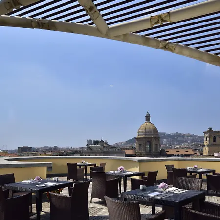 Otel Una Hotels Napoli 4*